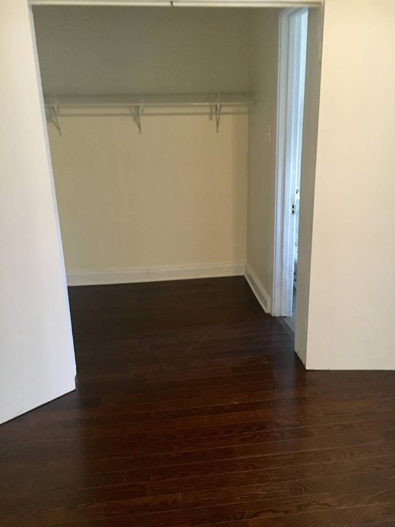 Chicago, IL 60640,4866 N Magnolia AVE #103