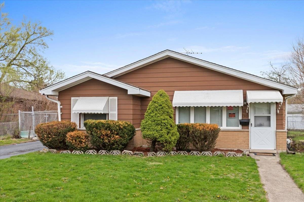 1303 Balmoral AVE, Calumet City, IL 60409