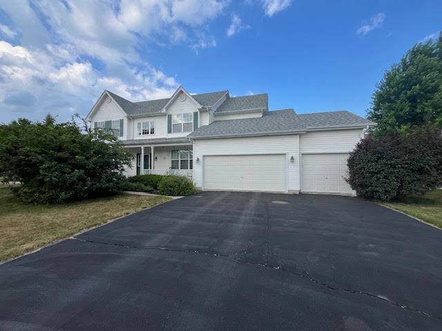 521 Hammer LN, North Aurora, IL 60542