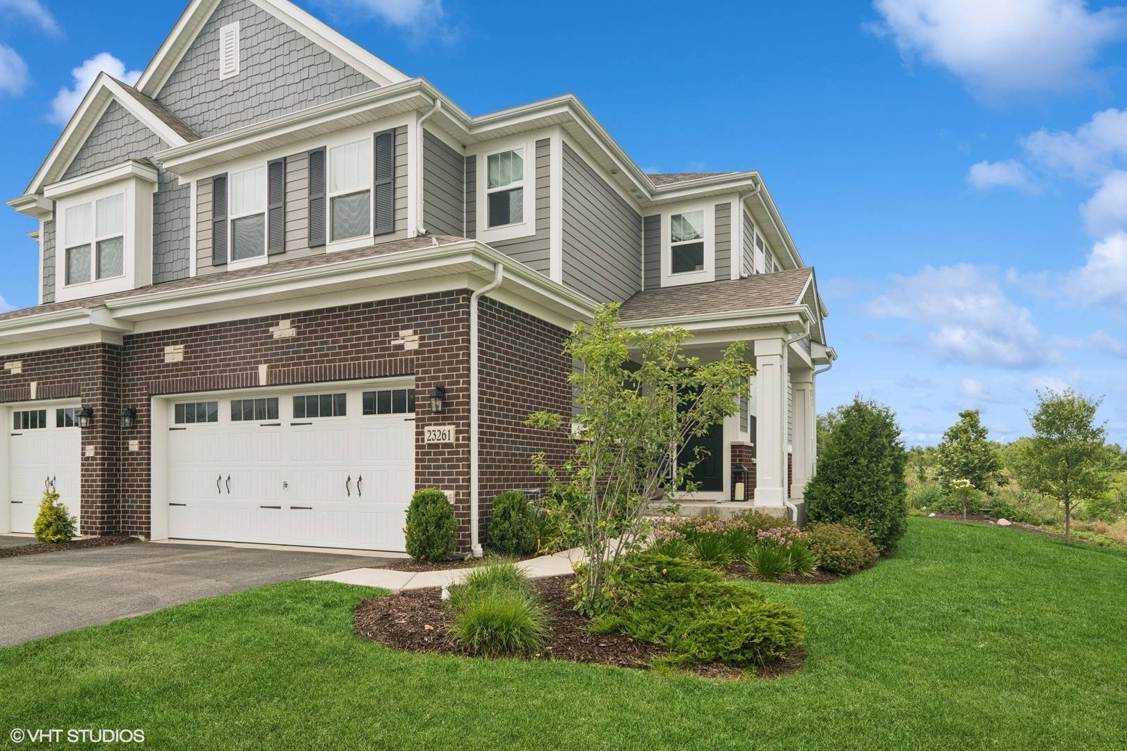 23261 N Pinehurst DR, Kildeer, IL 60047