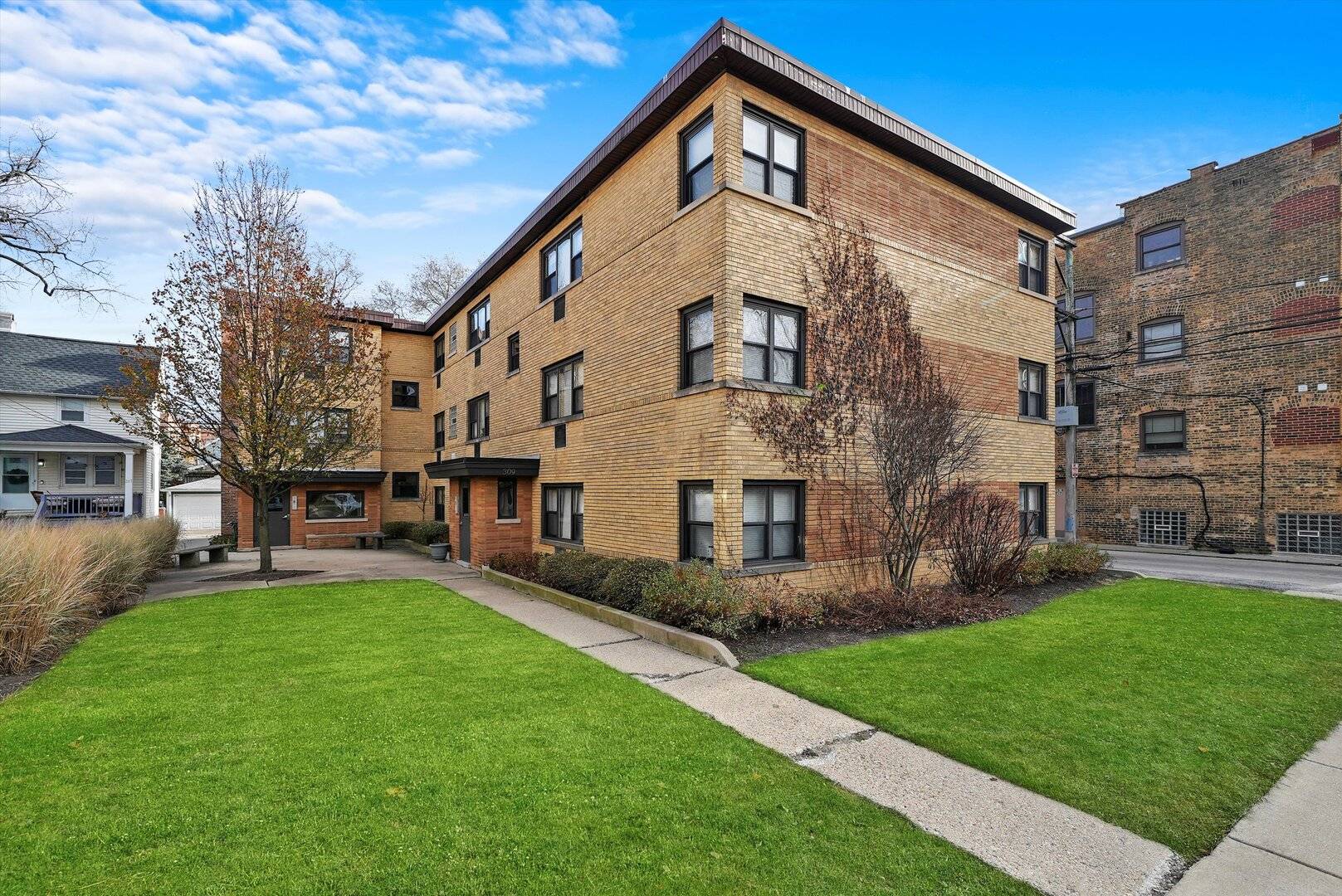 309 Sherman AVE #3A, Evanston, IL 60202