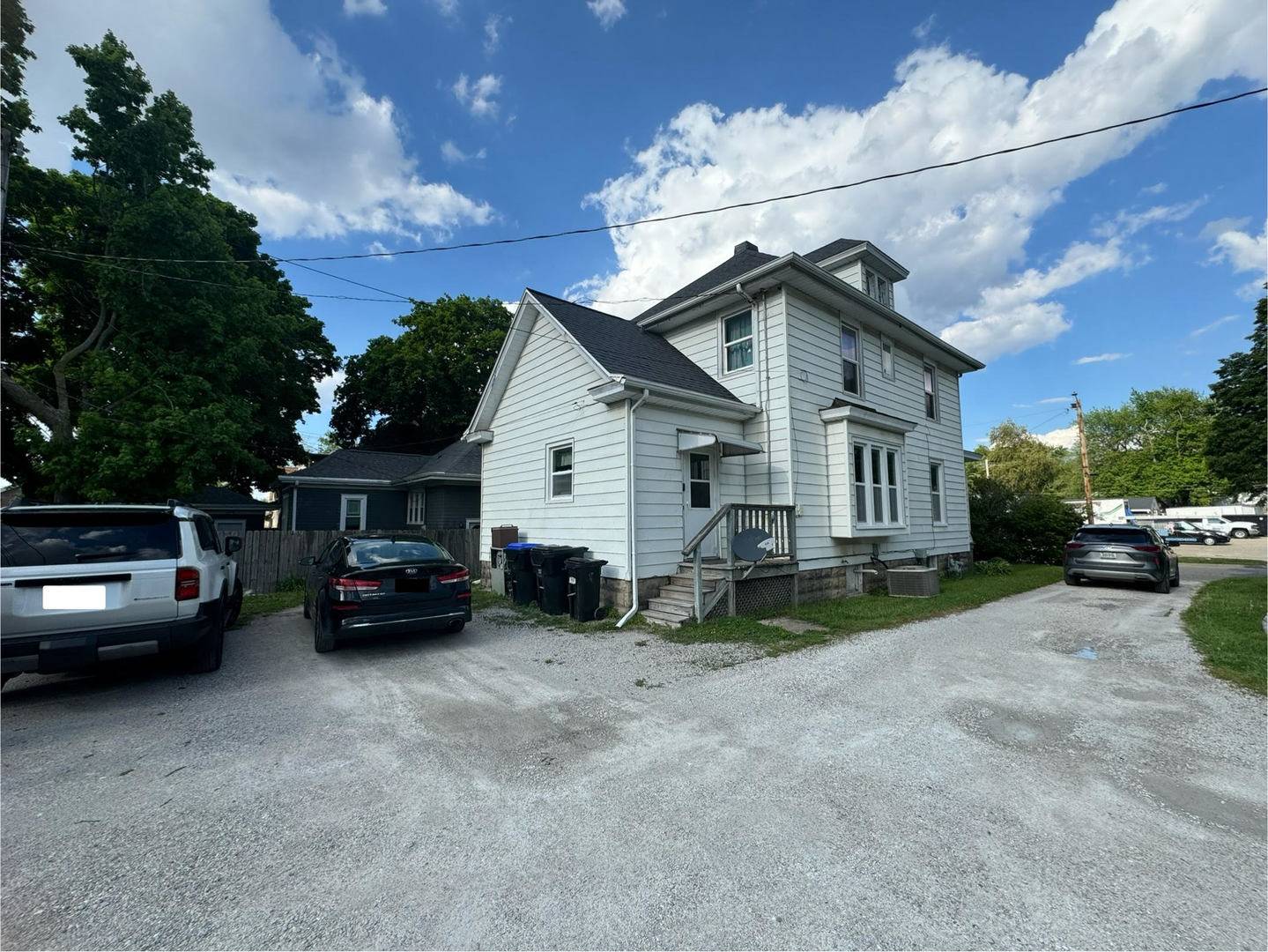 Bloomington, IL 61701,1309 S Main ST