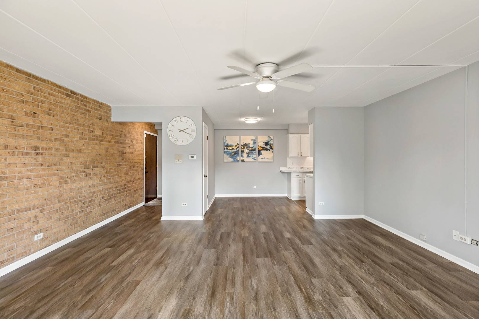 Homewood, IL 60430,18205 Hart DR #1A