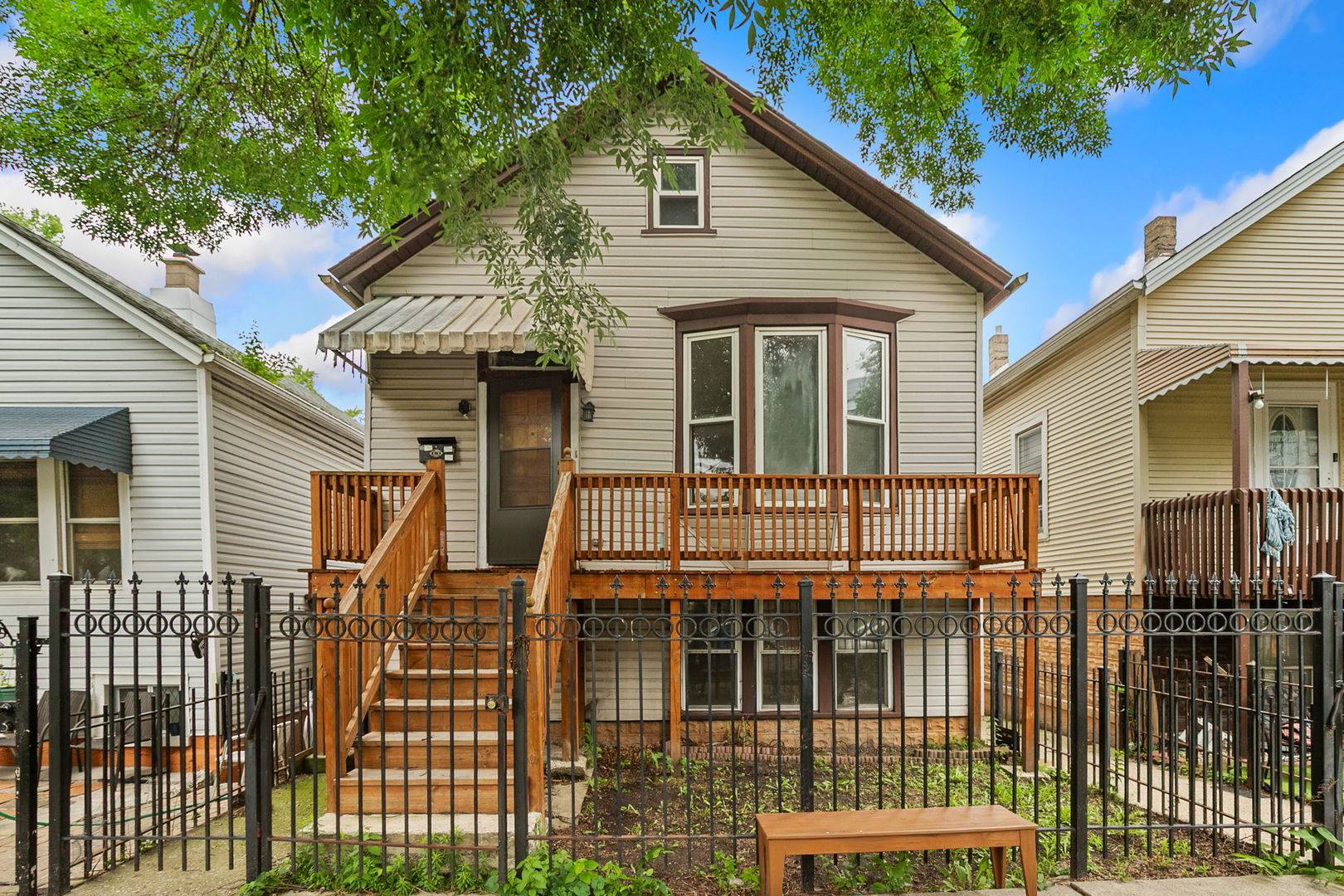 2167 N Talman AVE, Chicago, IL 60647