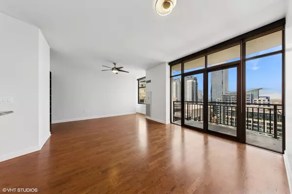 Chicago, IL 60605,233 E 13th ST #2210