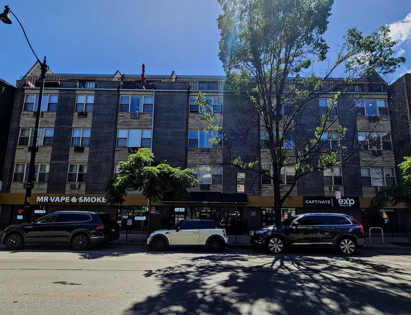2250 N Lincoln AVE #306, Chicago, IL 60614