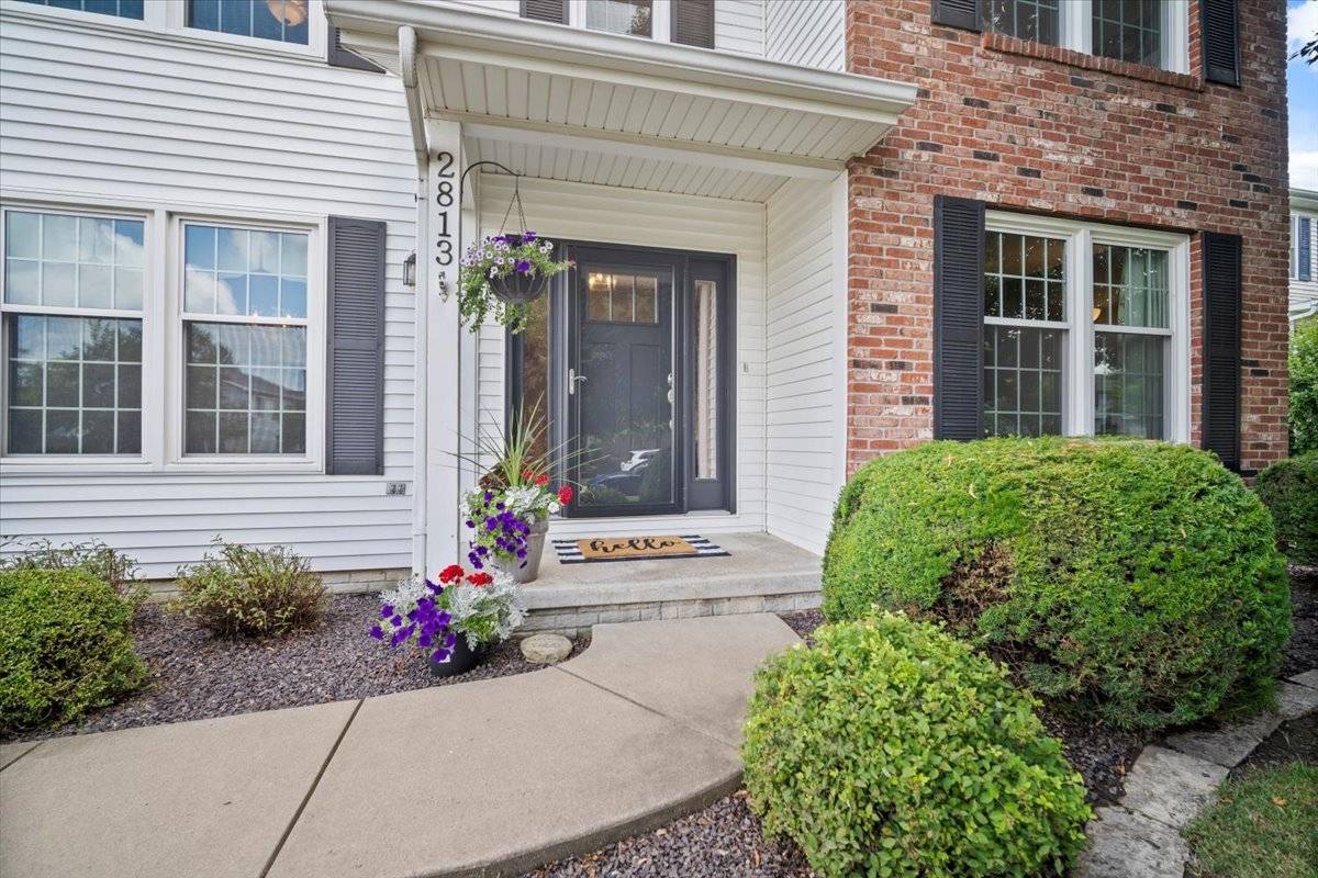 Bloomington, IL 61704,2813 Dutchess DR