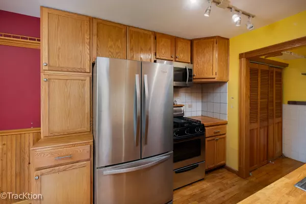 Wheaton, IL 60189,1690 Ashburn CT #A