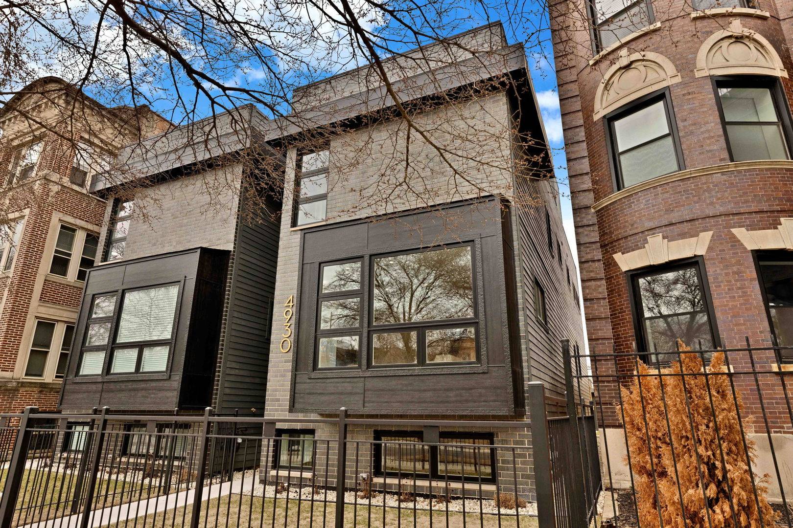 4932 S Martin Luther King DR, Chicago, IL 60653