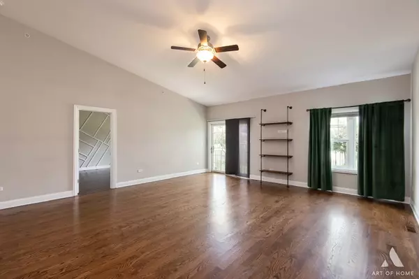 Addison, IL 60101,544 N Woodland CT