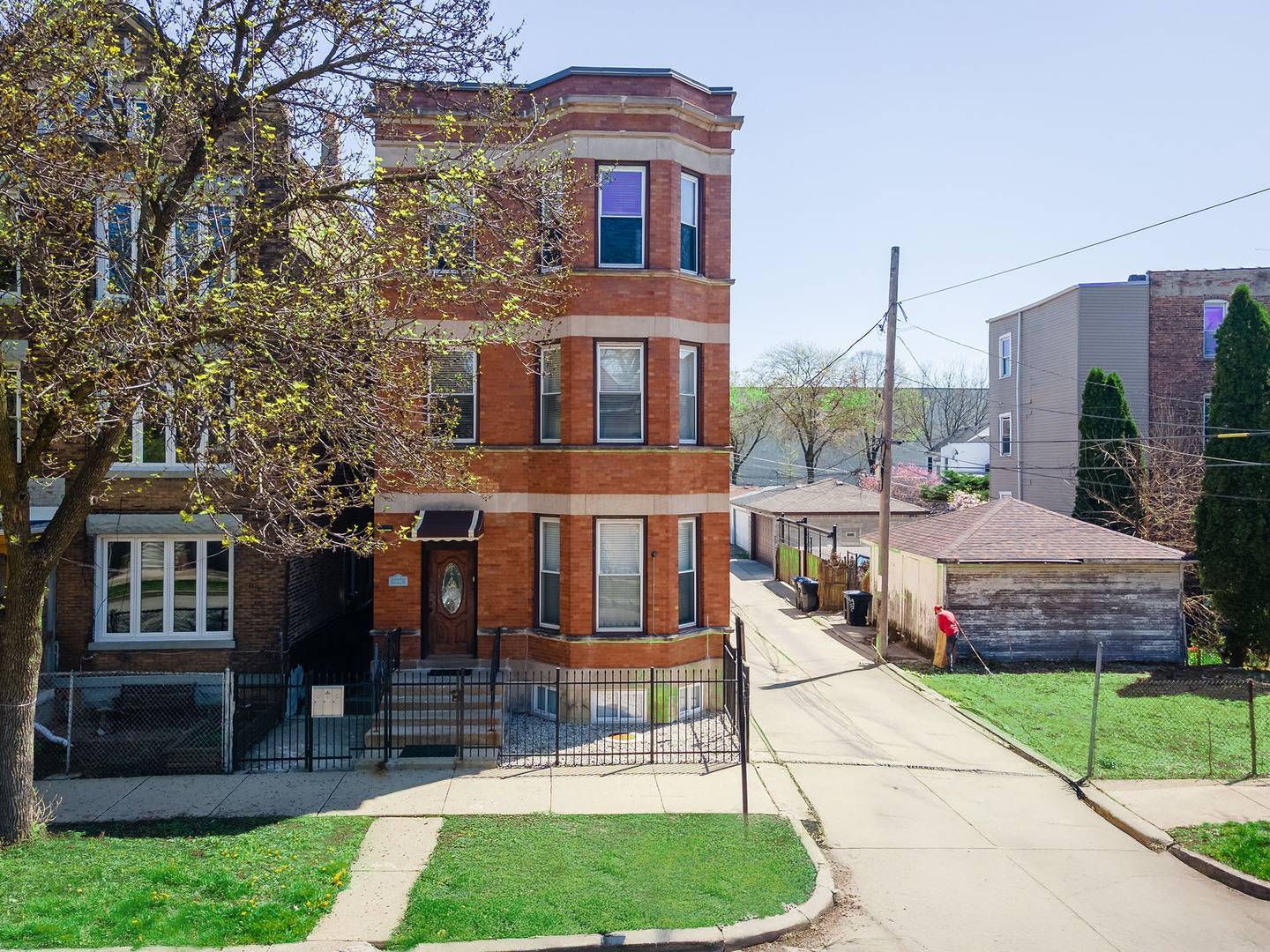 1643 S Fairfield AVE, Chicago, IL 60608