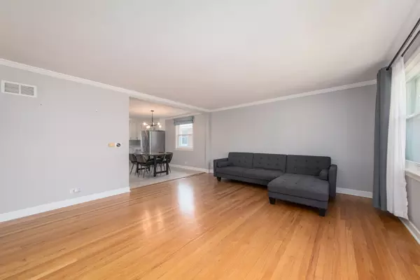 La Grange Park, IL 60526,1213 Raymond AVE