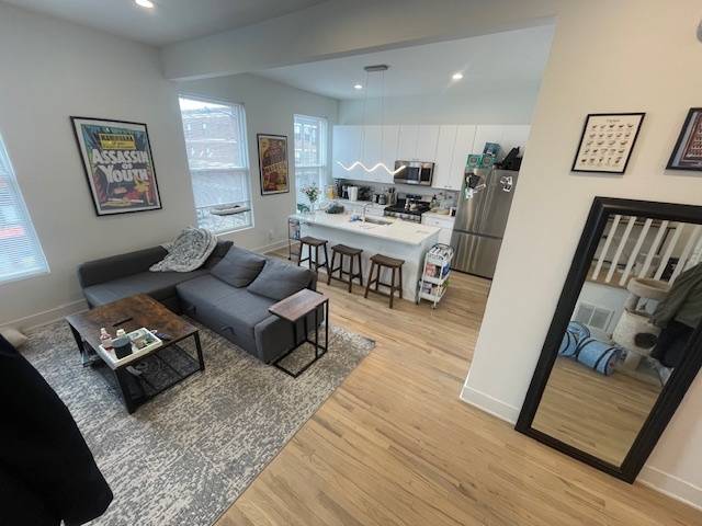Chicago, IL 60622,1858 W Chicago AVE #2F