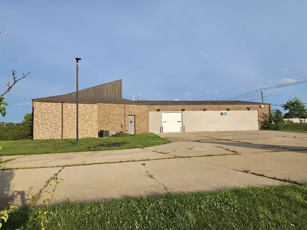 Dixon, IL 61021,1400 N Galena AVE