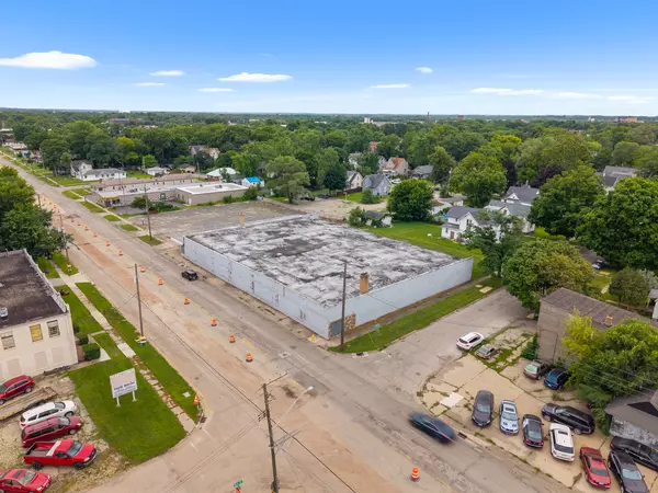 Rockford, IL 61104,2111 11TH ST