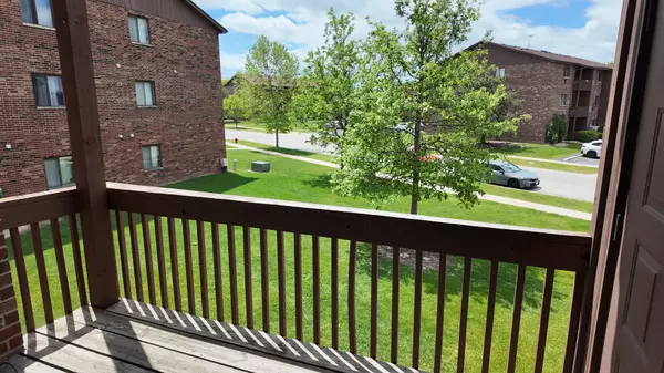 Oak Forest, IL 60452,15711 Peggy LN #7