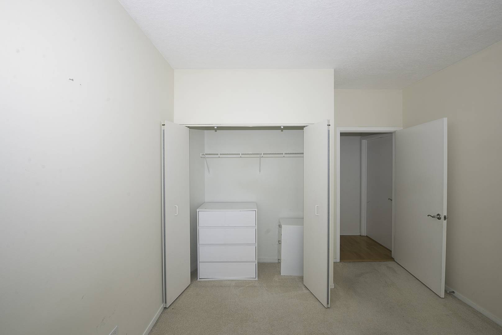 Chicago, IL 60654,600 N KINGSBURY ST #1007