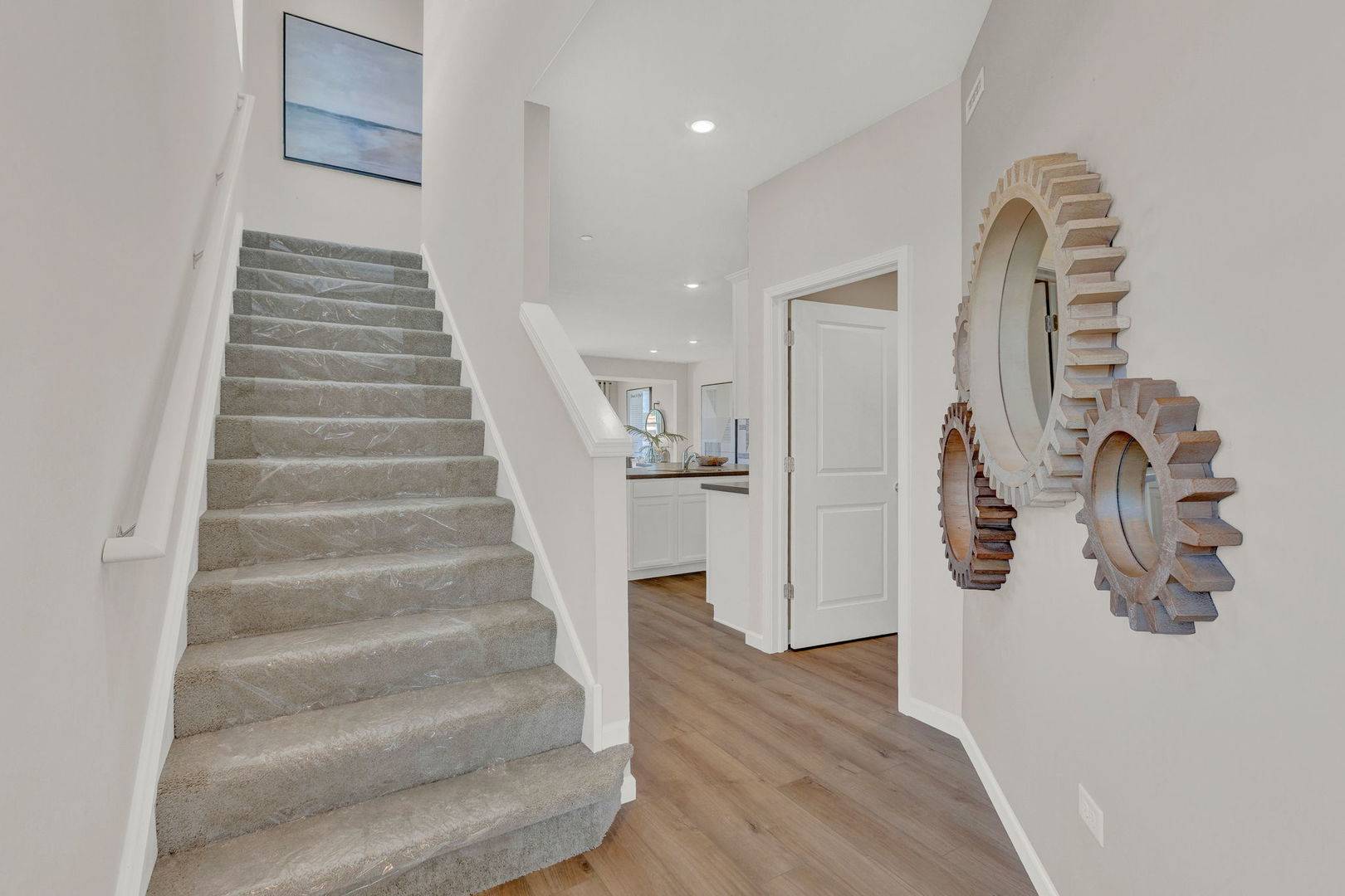 Naperville, IL 60564,5933 Hawkweed DR #08502