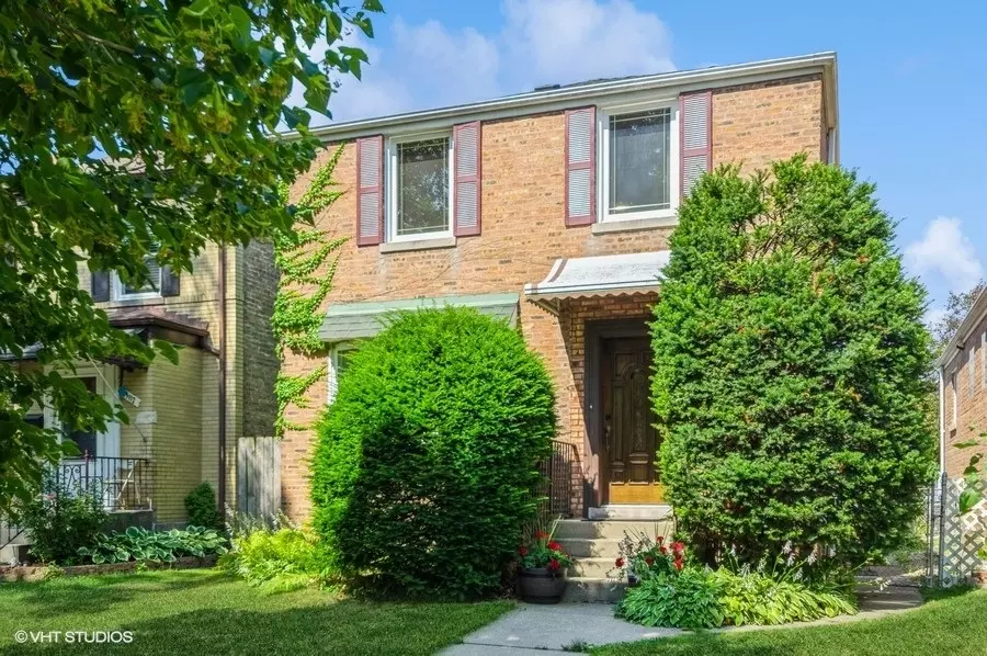 5116 N New England AVE, Chicago, IL 60656