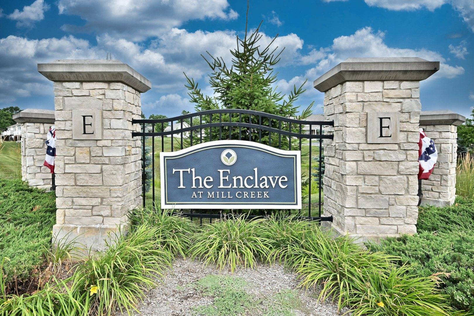 222 N Sunset LN, Addison, IL 60101