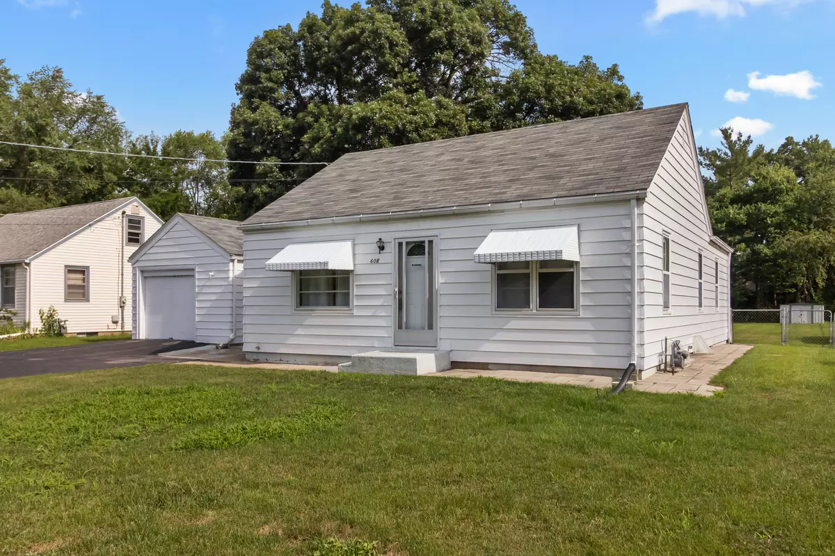 Machesney Park, IL 61115,608 Wayne DR