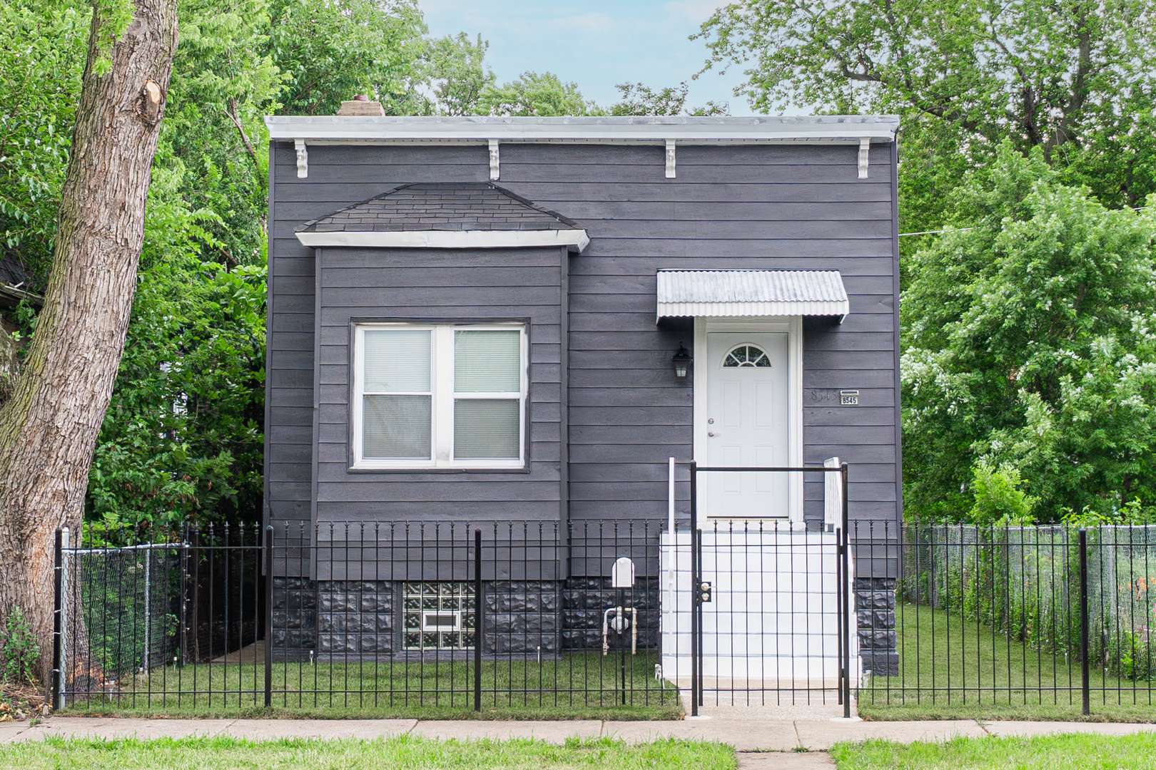 8545 S Vincennes AVE, Chicago, IL 60620