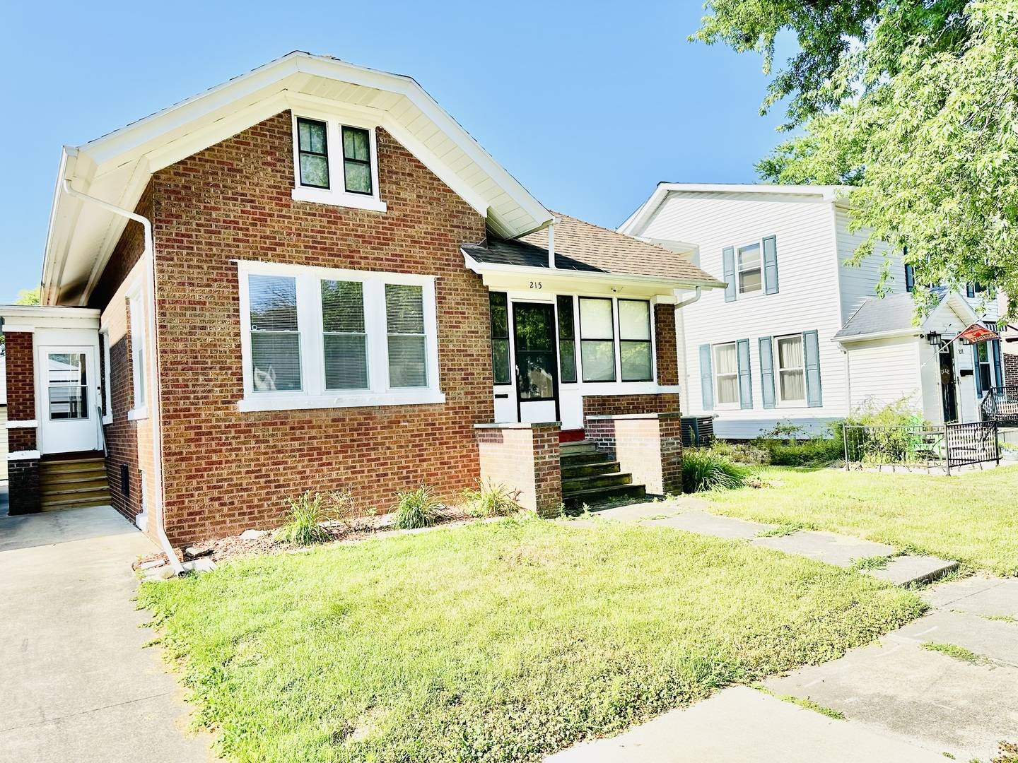 Streator, IL 61364,215 W Washington ST