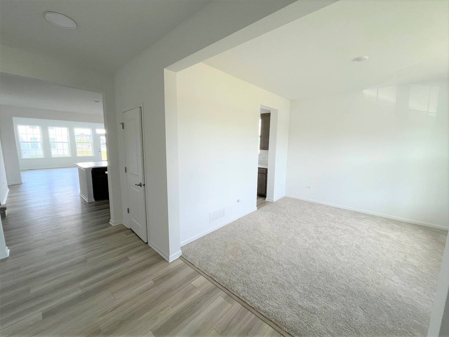Algonquin, IL 60102,218 Rhinebeck WAY
