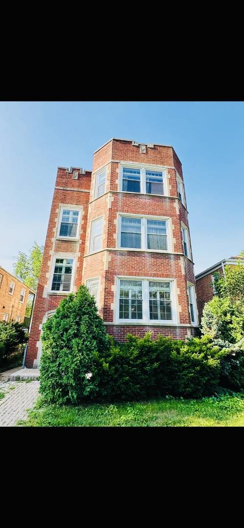4935 Louise ST, Skokie, IL 60077