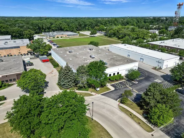 8130 River DR, Morton Grove, IL 60053