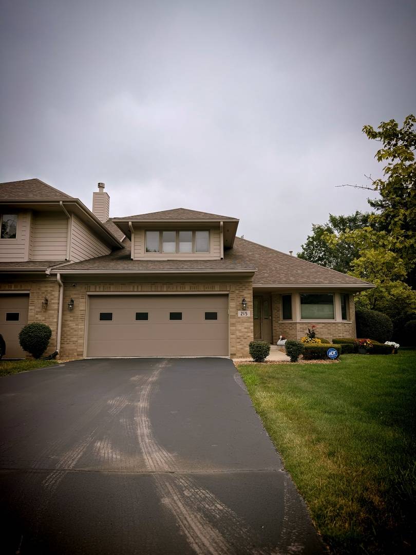 215 Shea CT #215, Flossmoor, IL 60422