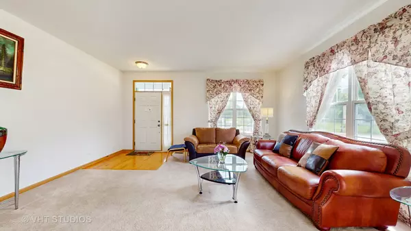 Plano, IL 60545,315 Hubbard CIR