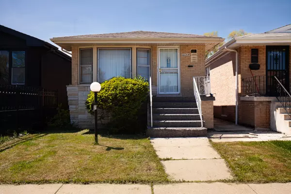10034 S Princeton AVE, Chicago, IL 60628