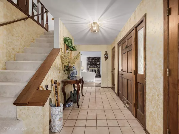 Western Springs, IL 60558,3824 Grove AVE