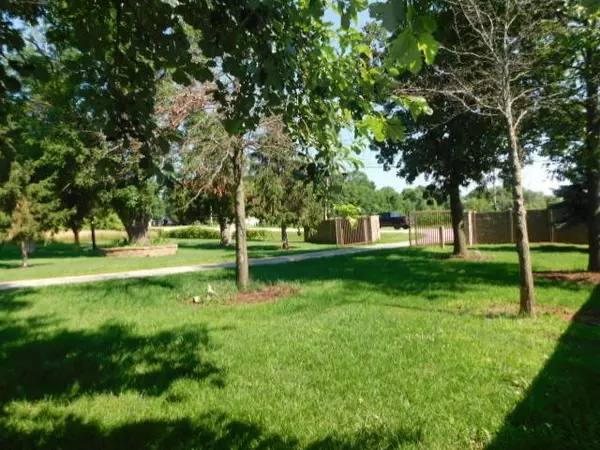 Rockford, IL 61109,3976 Rotary RD