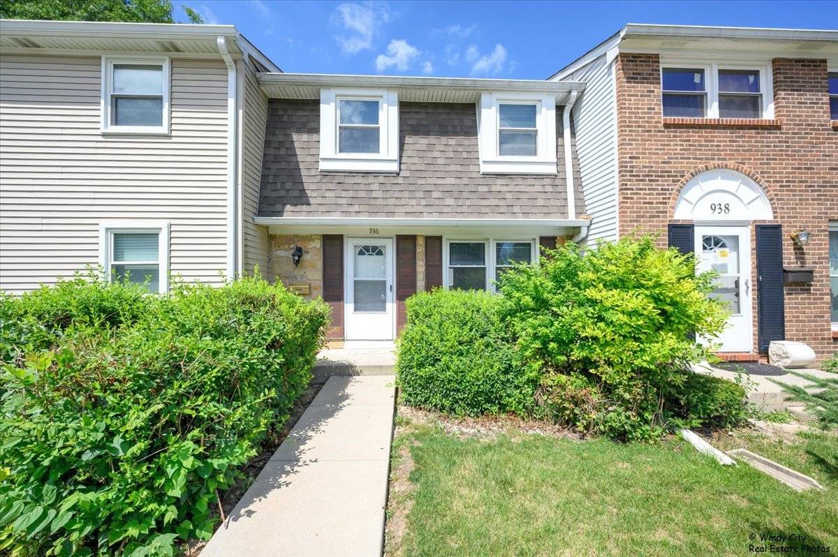 936 Cardiff CT, Schaumburg, IL 60194