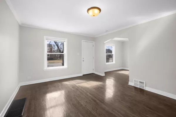 Dolton, IL 60419,228 E 140th PL