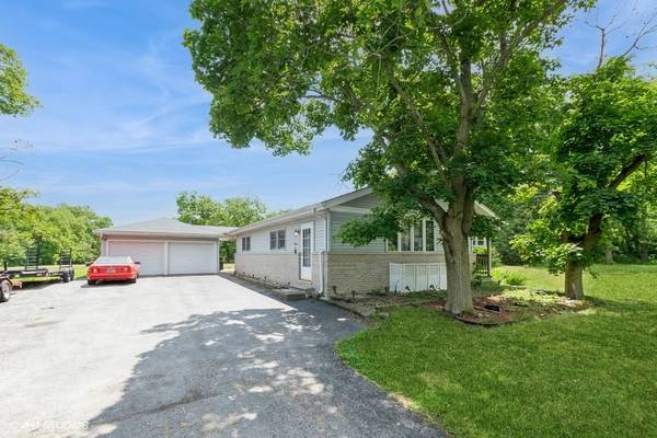 23765 S Loomis ST, Crete, IL 60417