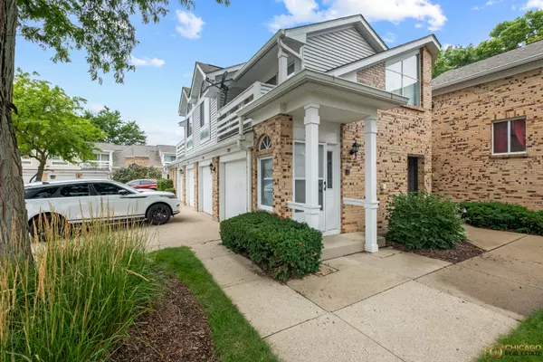 1283 Ranch View CT, Buffalo Grove, IL 60089