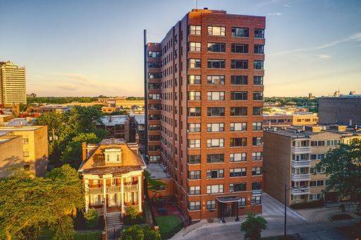 5858 N Sheridan RD #1005, Chicago, IL 60660