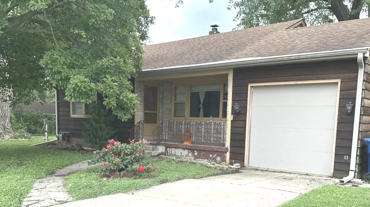 Lasalle, IL 61301,932 25th ST