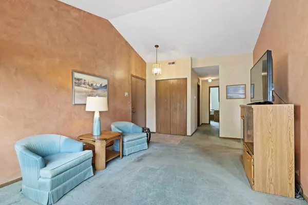 Aurora, IL 60504,331 Windstream CT #331