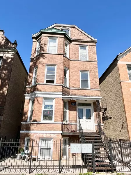 2512 S Trumbull AVE #3R, Chicago, IL 60623