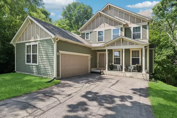 140 Forest AVE, Fox Lake, IL 60020
