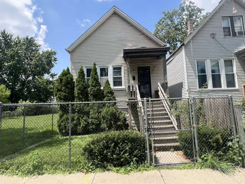 5020 S May ST, Chicago, IL 60609