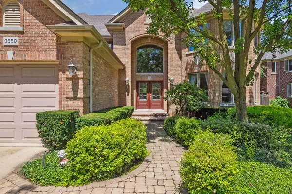 Northbrook, IL 60062,3550 Sorrel DR