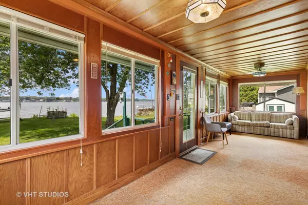 Wonder Lake, IL 60097,3607 E Lake Shore DR
