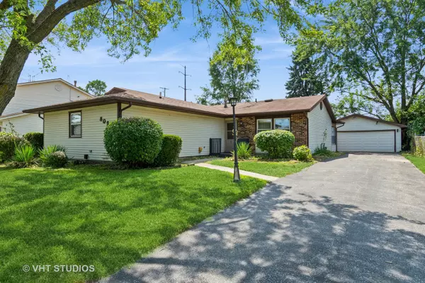 809 Oakton AVE, Romeoville, IL 60446