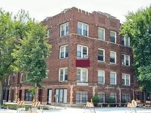 Chicago, IL 60647,2550 N Sawyer AVE #G