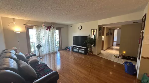 Des Plaines, IL 60016,1454 Ashland AVE #505